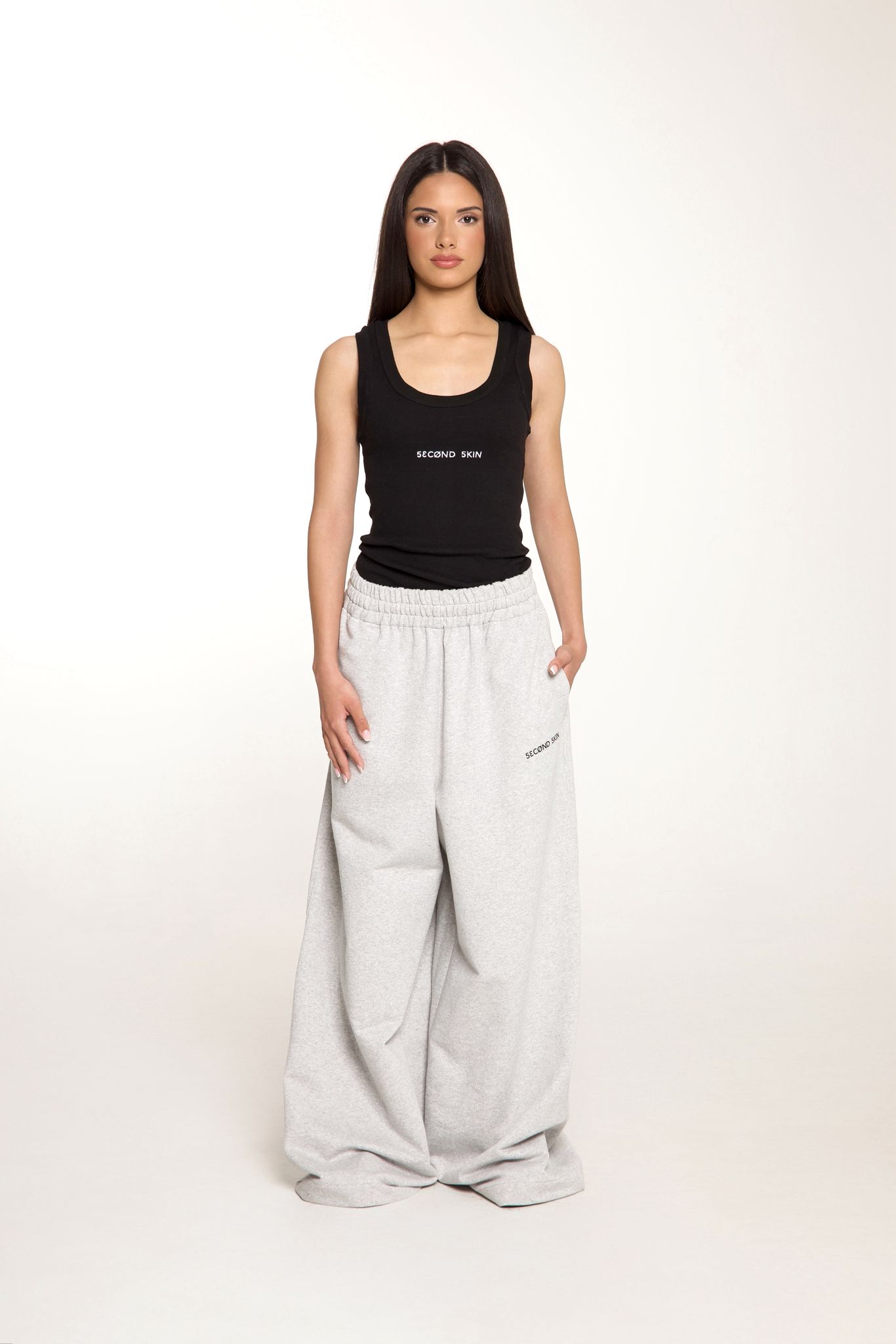 onyx woman front