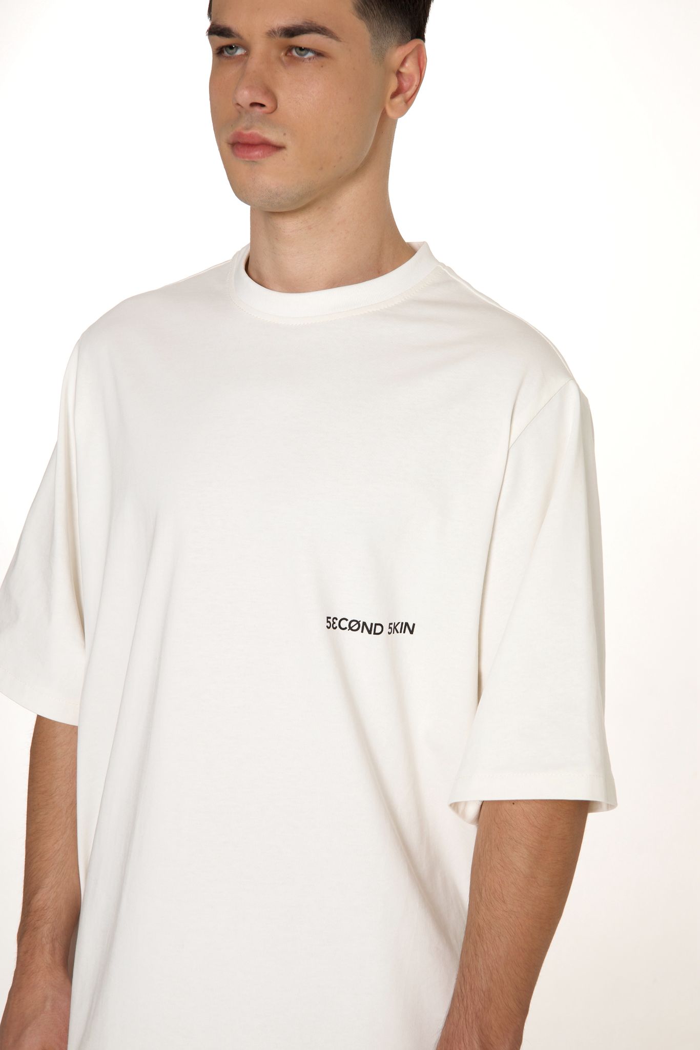 eggshell front man close